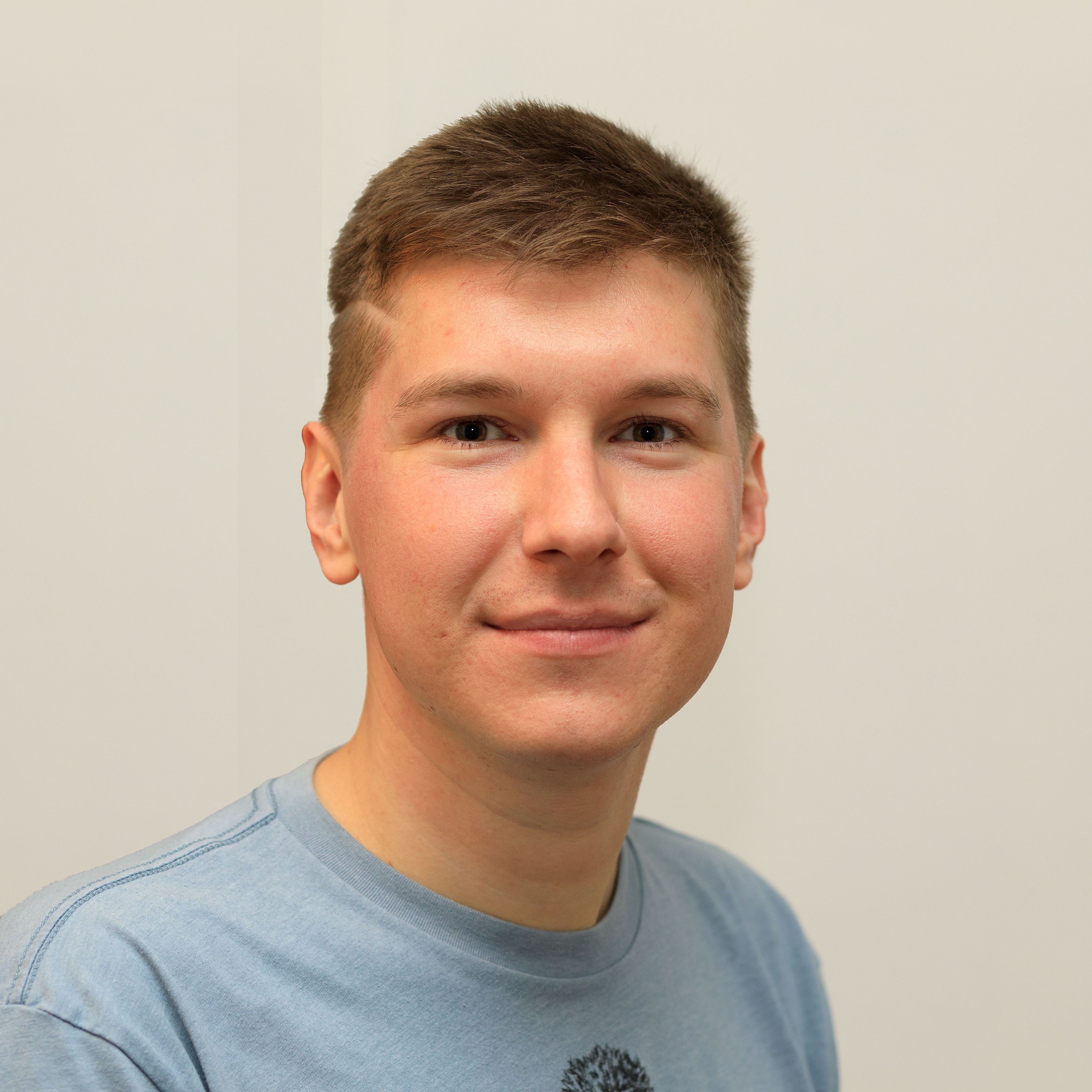 Go to the profile of Adam Frtús