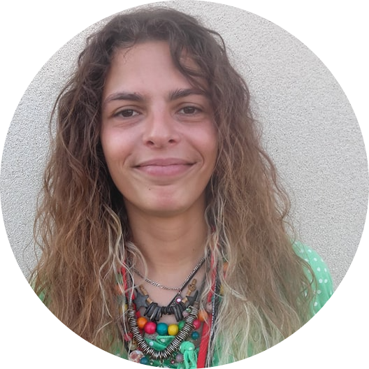 Go to the profile of Ana Teixeira