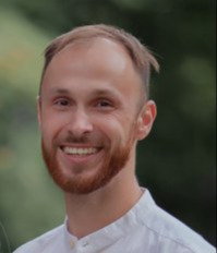 Go to the profile of Andrii Siromolot