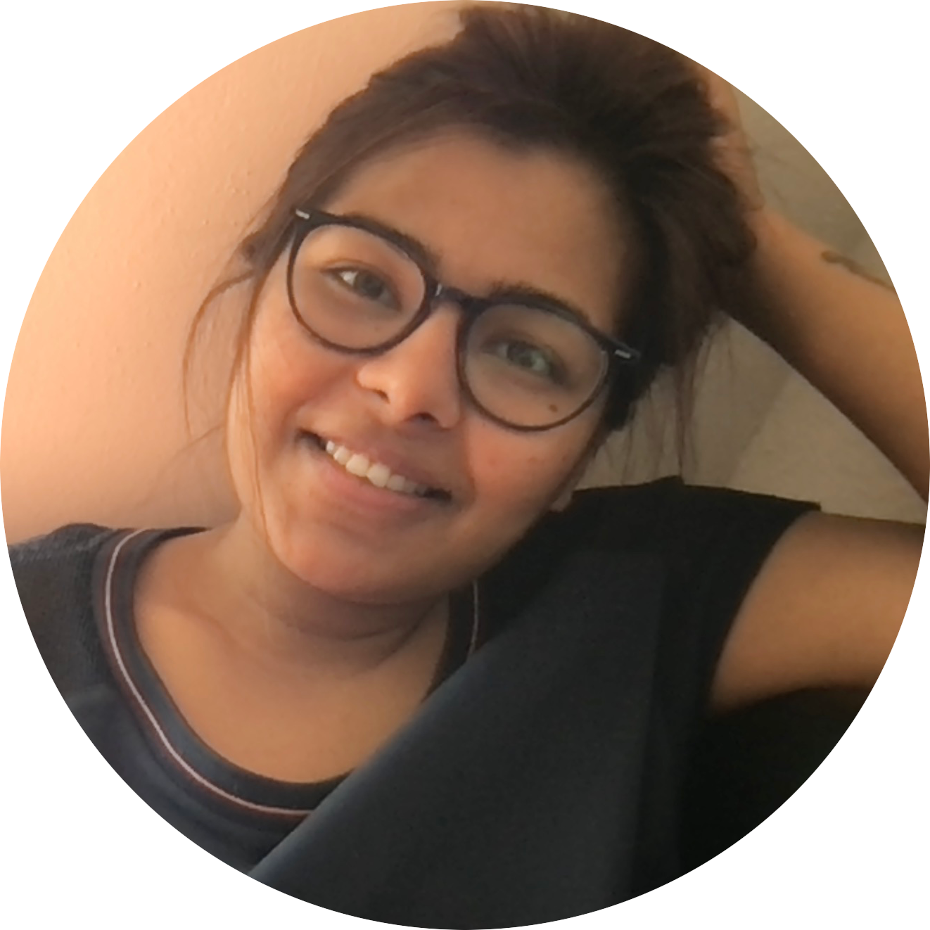 Go to the profile of Siddhi Maniyar