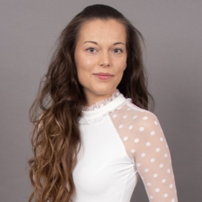 Go to the profile of Loretta László