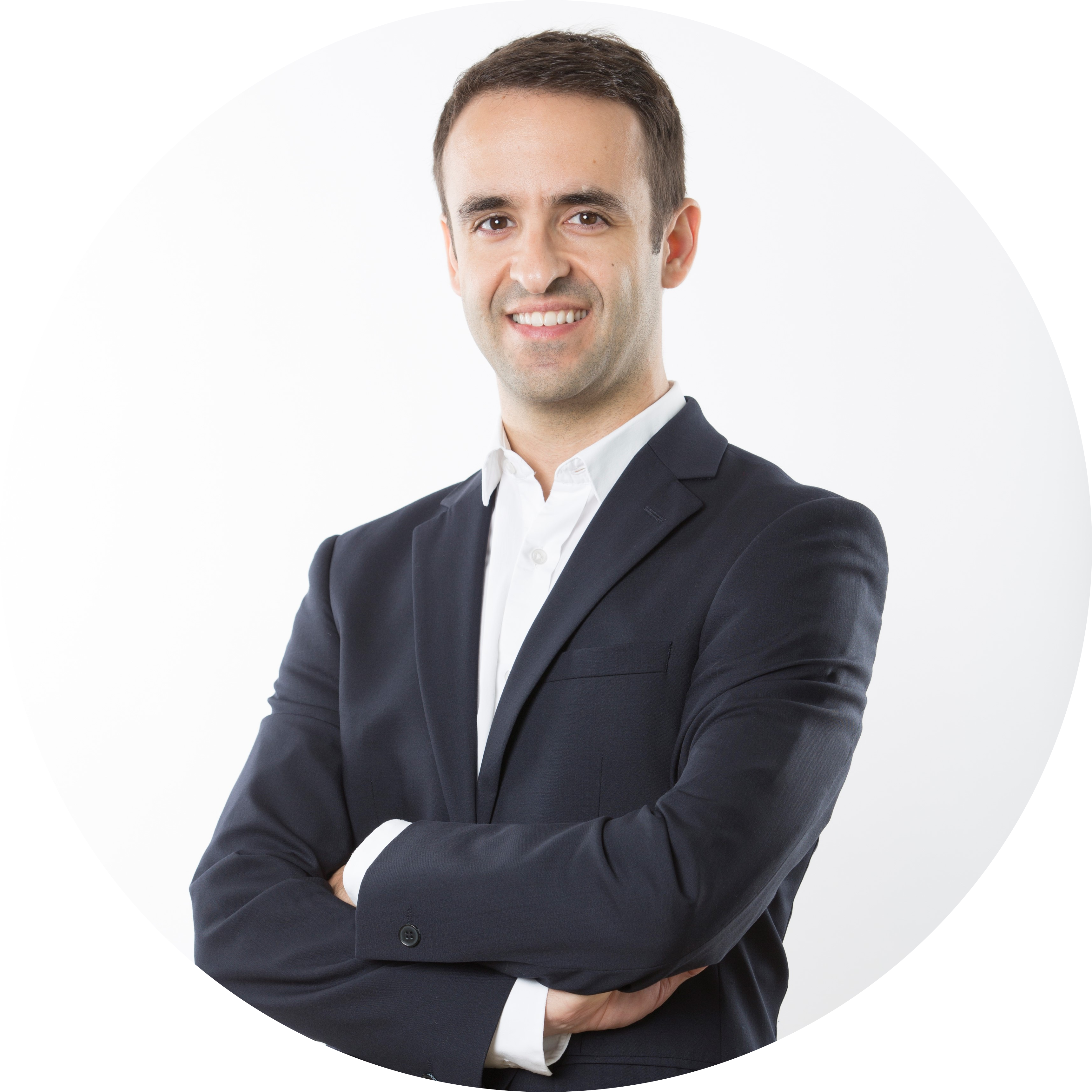 Go to the profile of Luis R. Saraiva