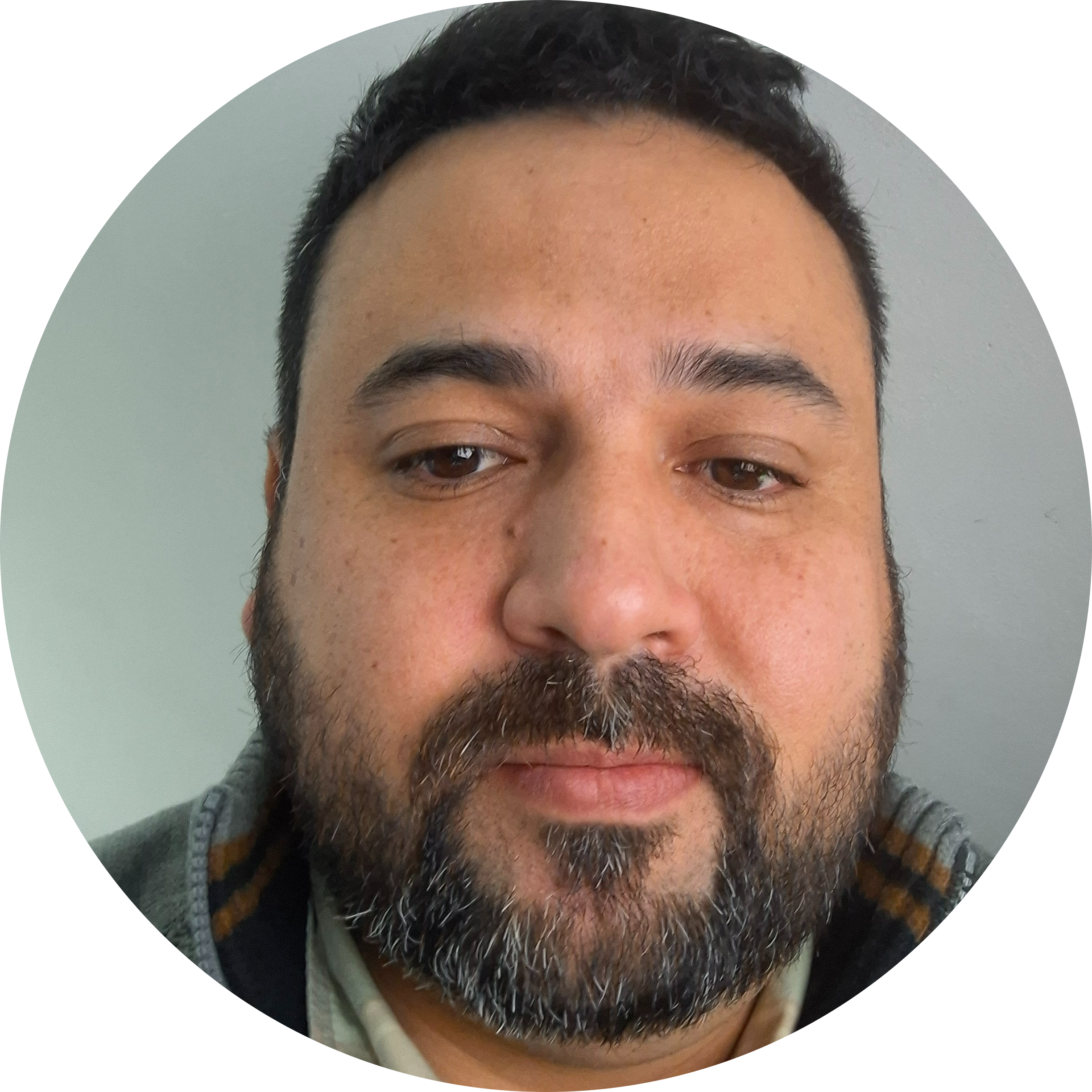 Go to the profile of Victor H Villar