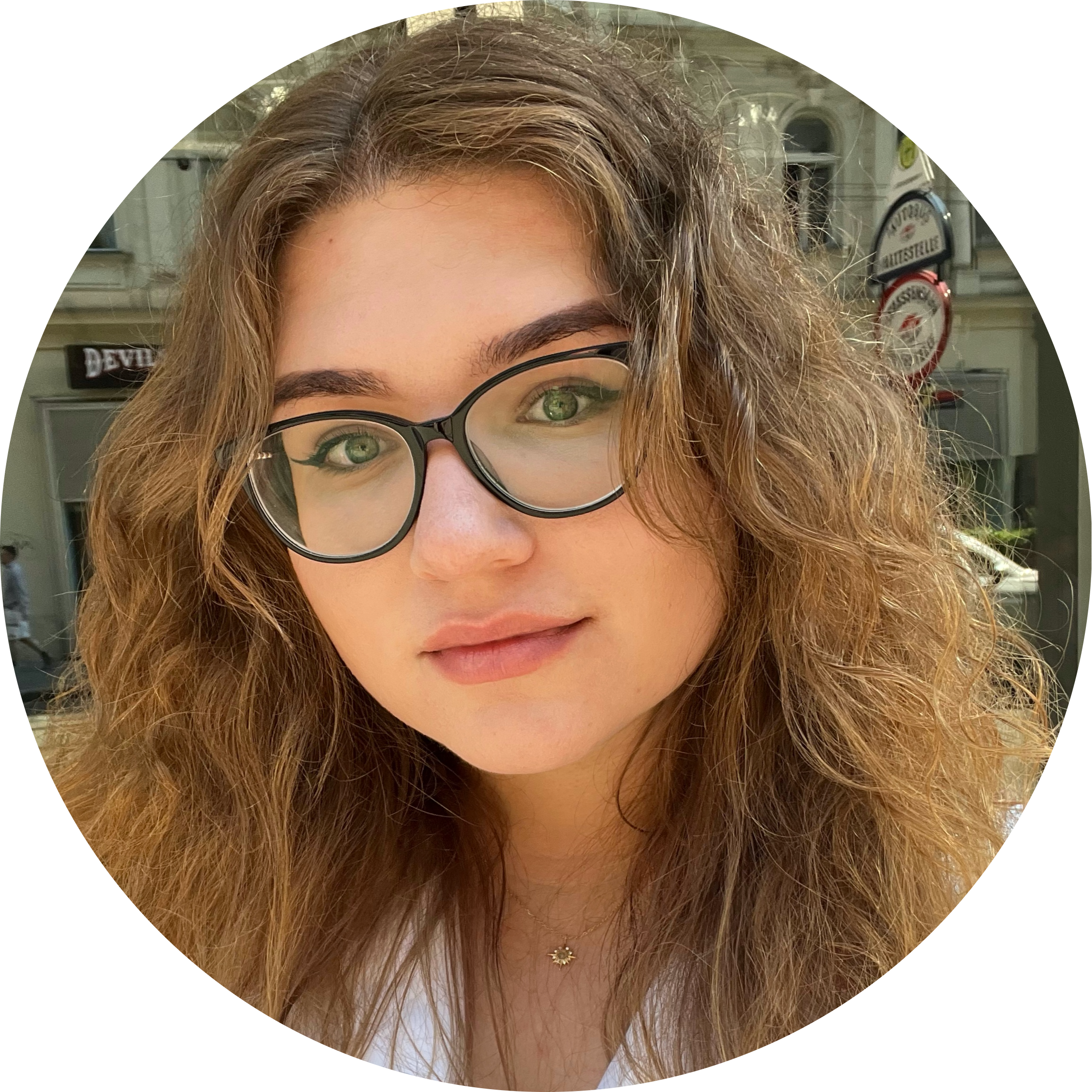 Go to the profile of Roksolana Kobylinska