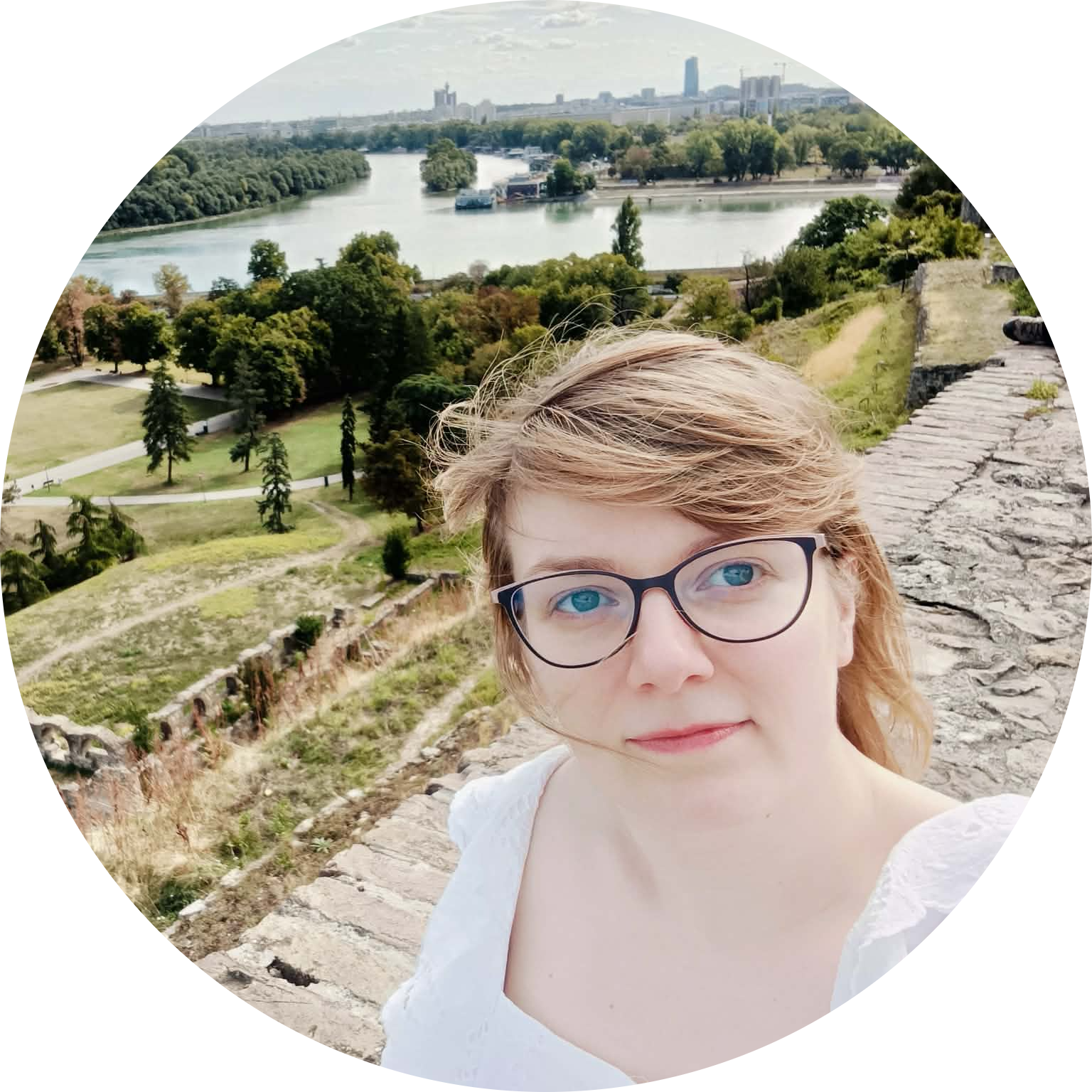 Go to the profile of Beata Siemiątkowska