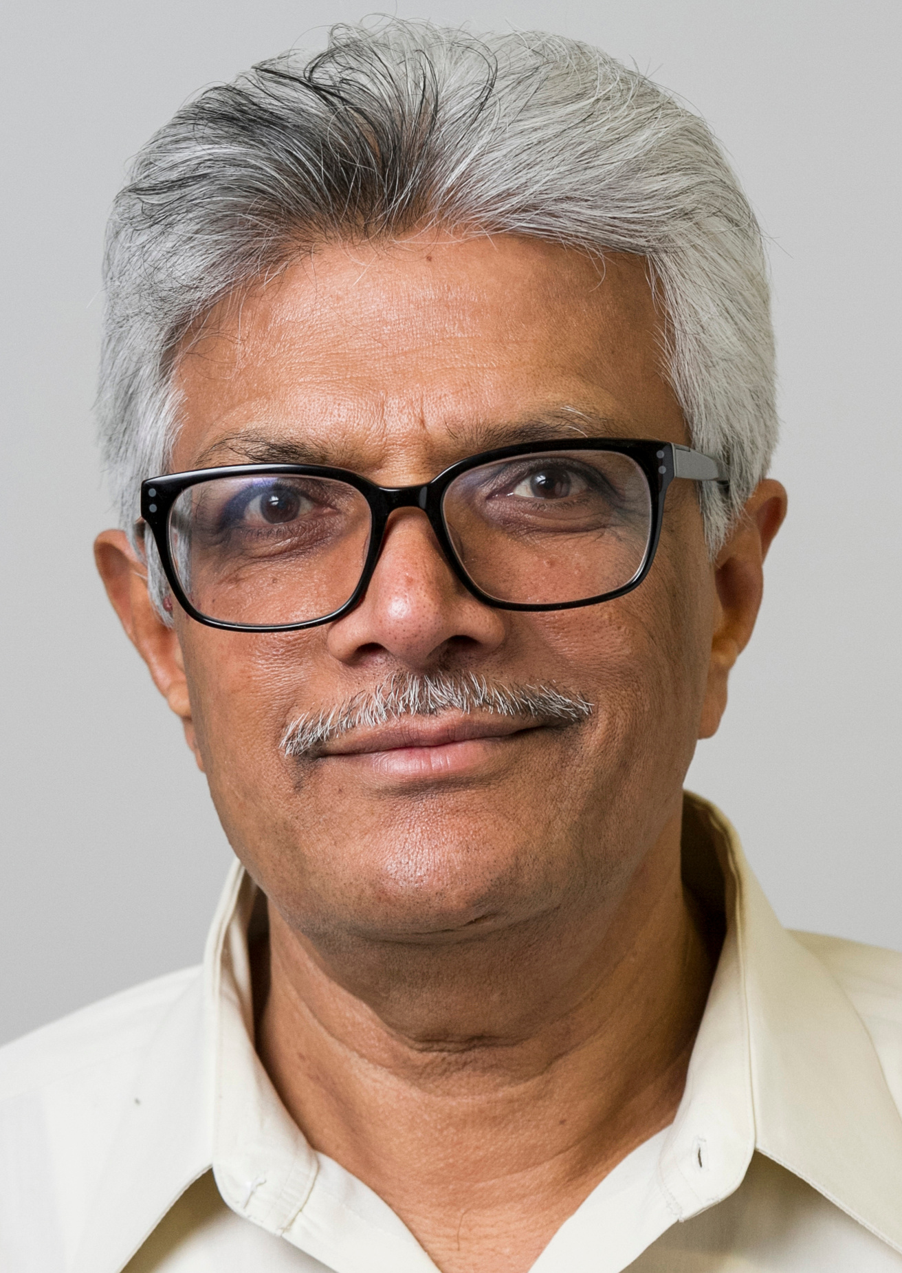 Go to the profile of Suresh V. Ambudkar