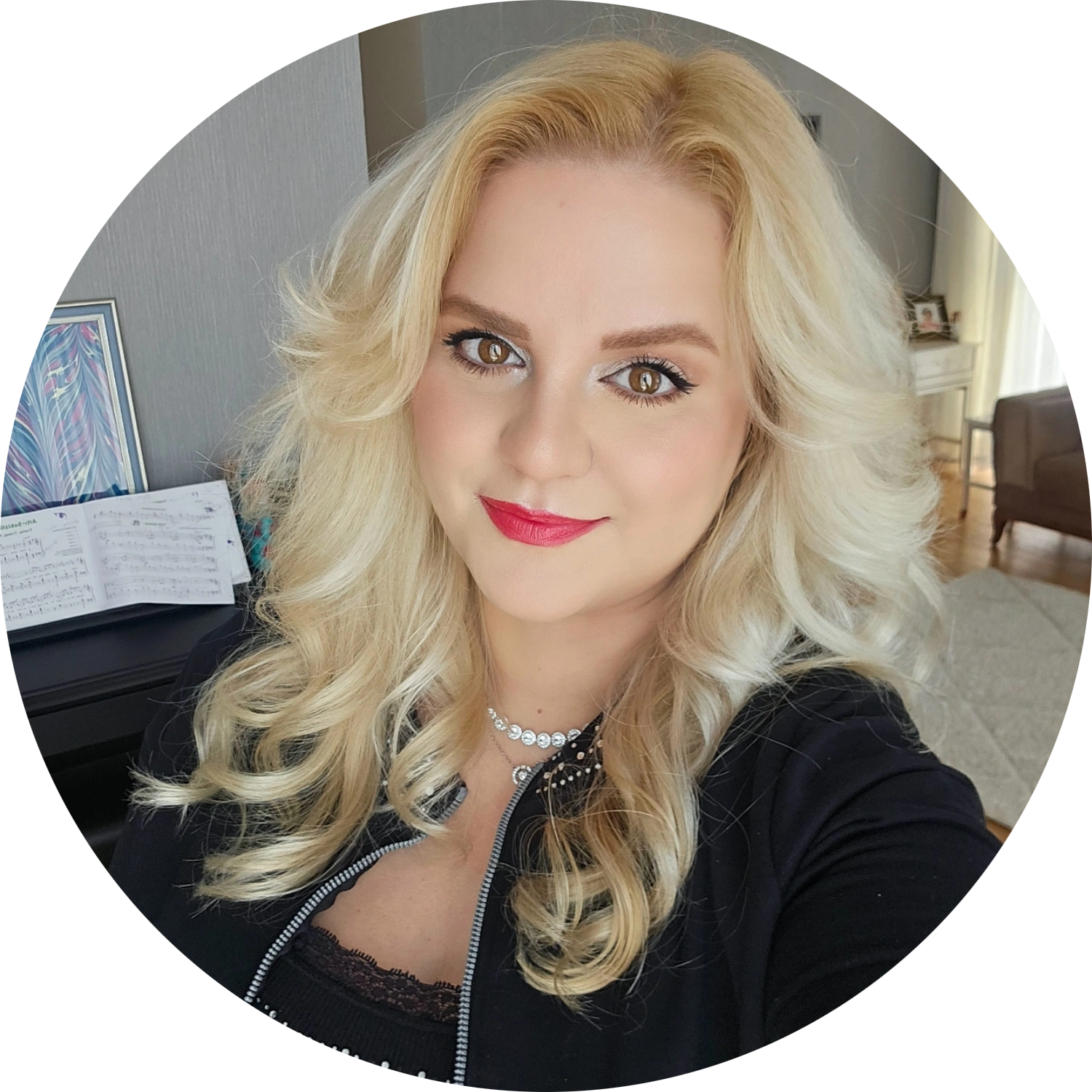 Go to the profile of Saniye Koç Ada